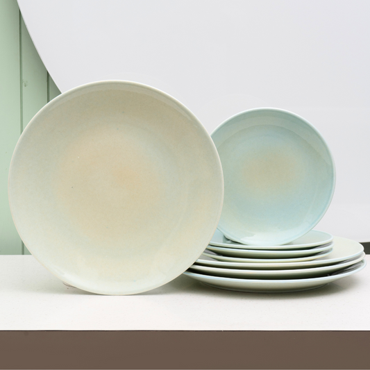 Reactive Forest Green Porcelain Dinner Set- 8 piece, For Family of 4