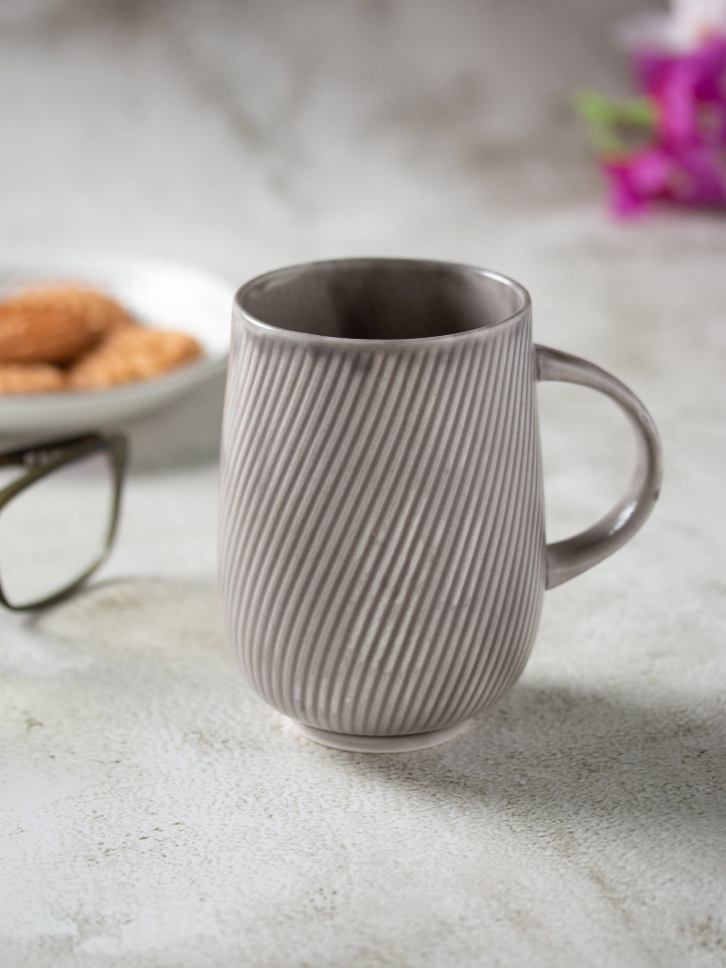 Twig Striped Coffee & Milk Mug, 370 ml, 1 Piece